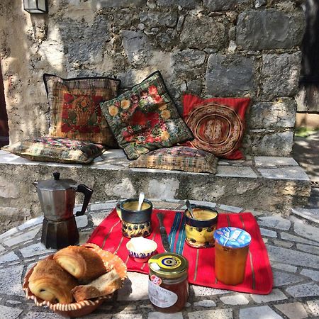 La Sangliere Acomodação com café da manhã Ampus Exterior foto